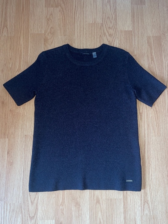 T Tahari Sweaters - T Tahari Charcoal Gray Short Sleeve Sweater Top Size Small